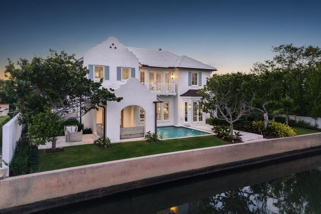 2219 Ibis Isle Road E, Palm Beach, FL 33480