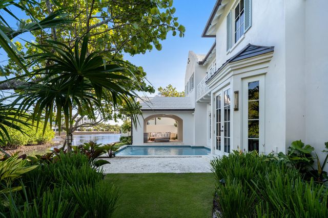 2219 Ibis Isle Road E, Palm Beach, FL 33480
