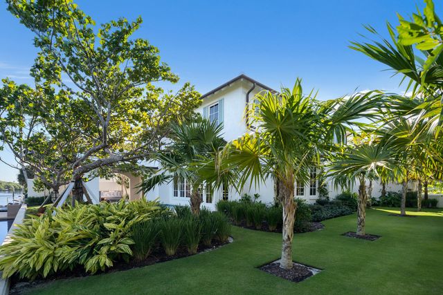 2219 Ibis Isle Road E, Palm Beach, FL 33480