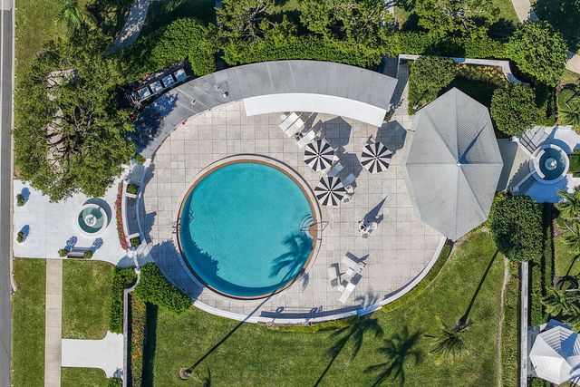 2219 Ibis Isle Road E, Palm Beach, FL 33480