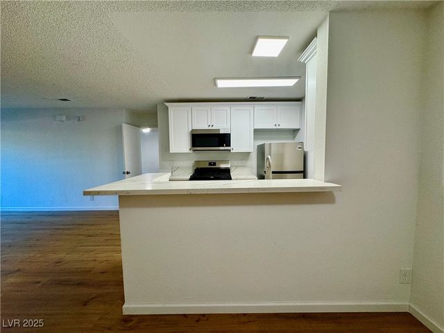 2200 South Fort Apache Road 2017, Las Vegas, NV 89117