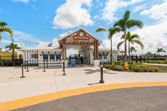 8753 Cascade Price CIR, North Fort Myers, FL 33917