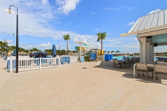 8753 Cascade Price CIR, North Fort Myers, FL 33917