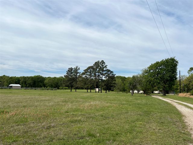 1376 County Road 1123, Cumby, TX 75433