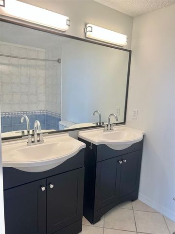 3500 Coral Way PH-07, Miami, FL 33145