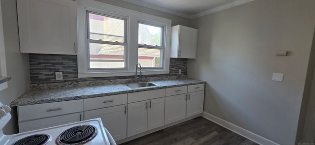 312 Huntington Street 3, New Haven, CT 06511