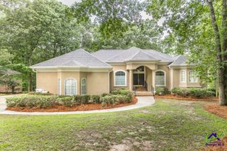 100 Honeysuckle Drive, Warner Robins, GA 31088