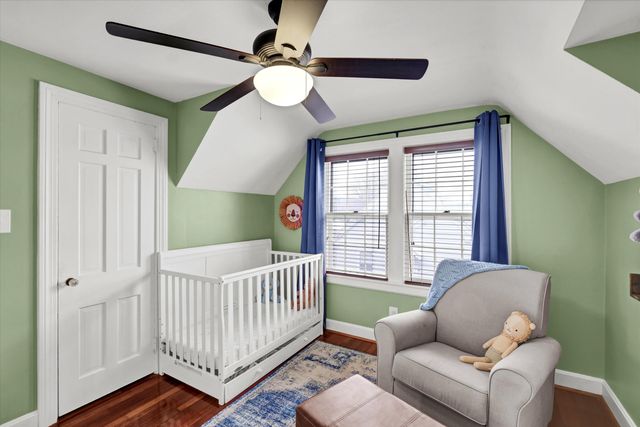 303 N Hubbards Lane, Louisville, KY 40207