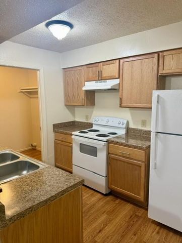 5301-A Atascosa DR A, Austin, TX 78744