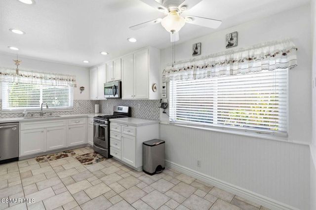 497 Mark Drive, Simi Valley, CA 93065