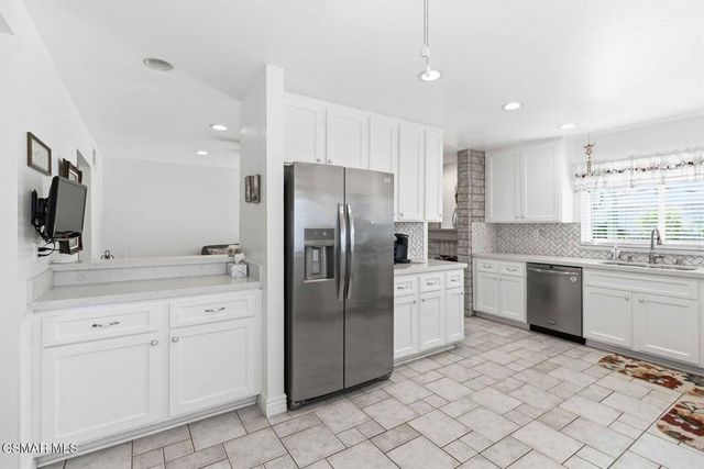 497 Mark Drive, Simi Valley, CA 93065