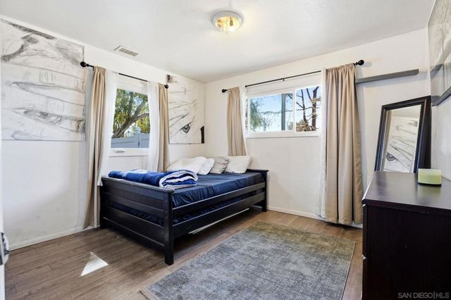 1315 Hillcrest Dr, Alpine, CA 91901