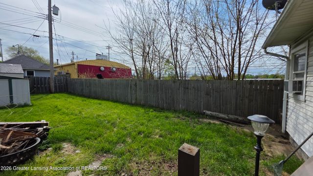 1033 Raider Street, Lansing, MI 48912