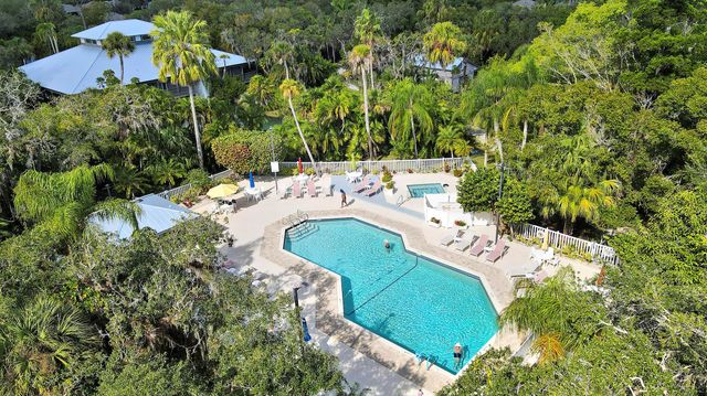 1791 N Garden Grove Circle, Vero Beach, FL 32962