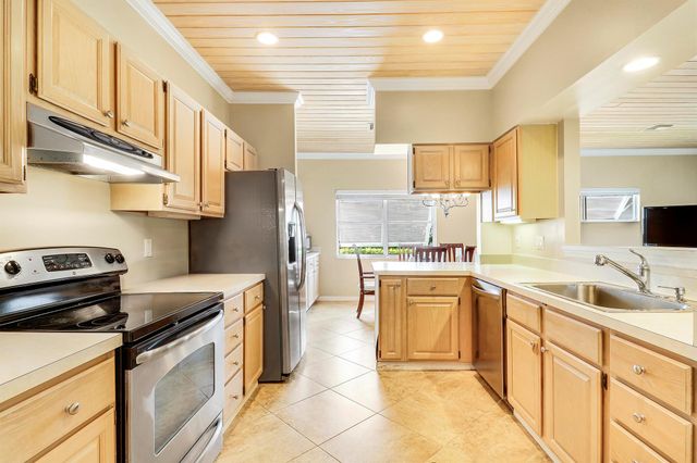 1791 N Garden Grove Circle, Vero Beach, FL 32962