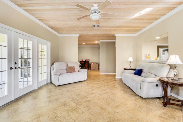 1791 N Garden Grove Circle, Vero Beach, FL 32962