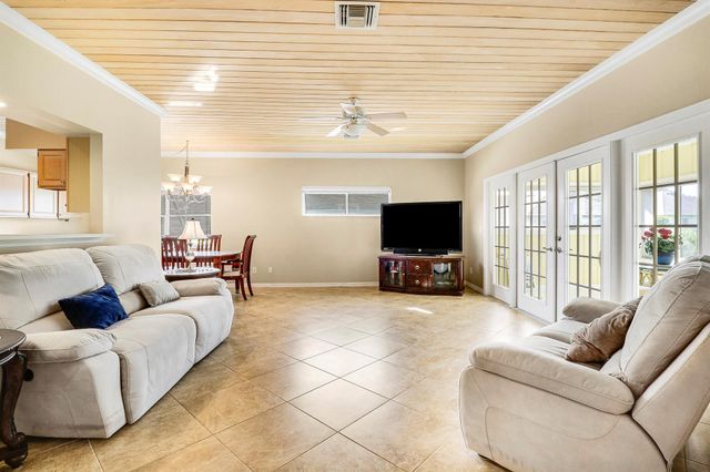 1791 N Garden Grove Circle, Vero Beach, FL 32962