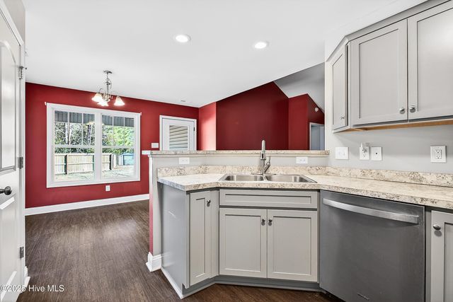 401 Mccall Drive, Jacksonville, NC 28540