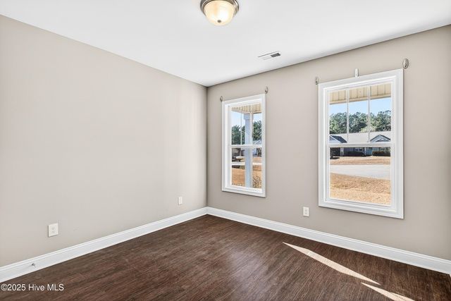 401 Mccall Drive, Jacksonville, NC 28540