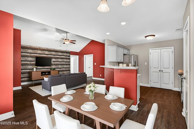 401 Mccall Drive, Jacksonville, NC 28540