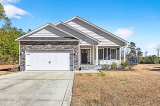 401 Mccall Drive, Jacksonville, NC 28540