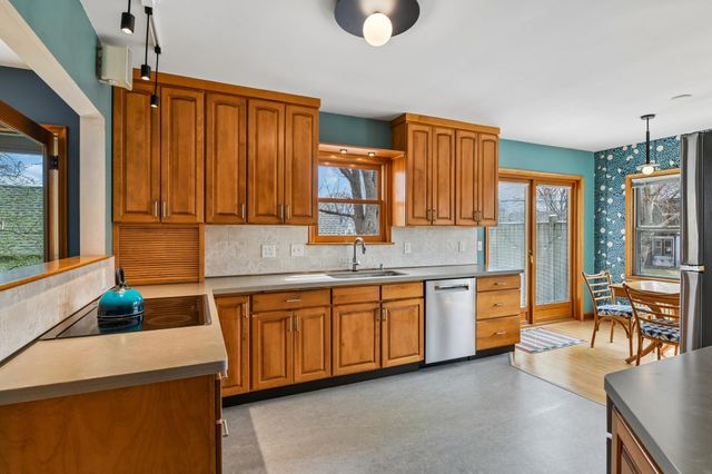 5357 Ewing Avenue S, Minneapolis, MN 55410