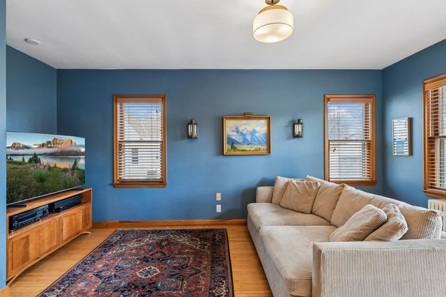 5357 Ewing Avenue S, Minneapolis, MN 55410