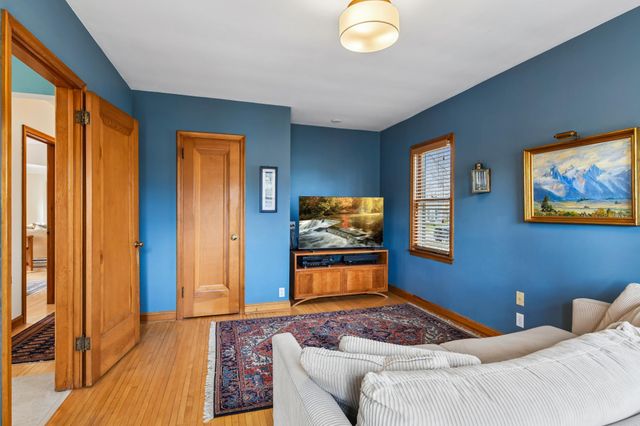 5357 Ewing Avenue S, Minneapolis, MN 55410