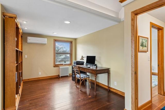 5357 Ewing Avenue S, Minneapolis, MN 55410