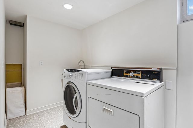 5357 Ewing Avenue S, Minneapolis, MN 55410