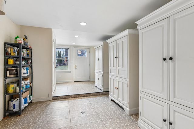 5357 Ewing Avenue S, Minneapolis, MN 55410