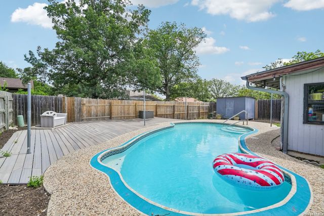 10331 GRANARY ST, San Antonio, TX 78245
