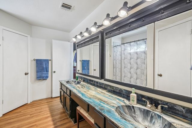 10331 GRANARY ST, San Antonio, TX 78245