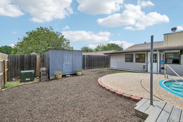 10331 GRANARY ST, San Antonio, TX 78245