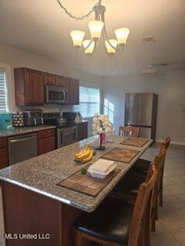 915 Robinson Street, Pass Christian, MS 39571