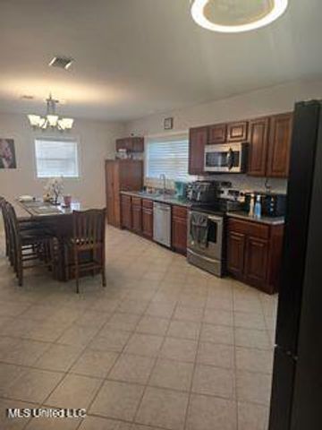 915 Robinson Street, Pass Christian, MS 39571