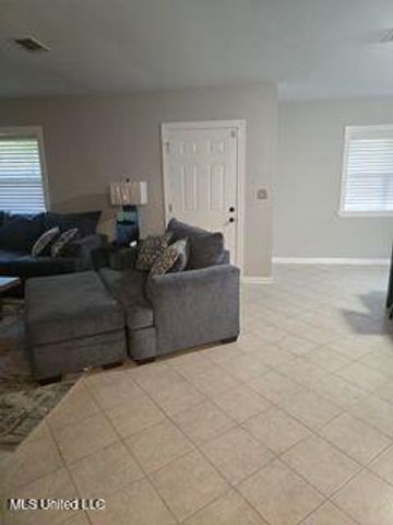 915 Robinson Street, Pass Christian, MS 39571