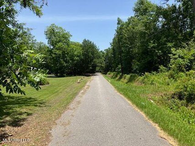 915 Robinson Street, Pass Christian, MS 39571