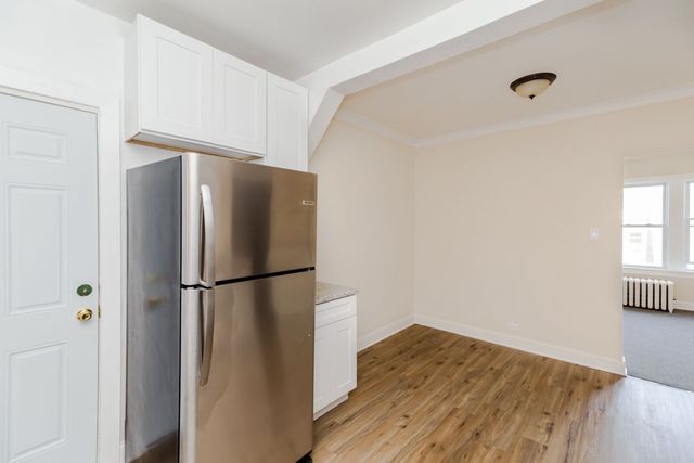 4204 N Kimball Avenue 2, Chicago, IL 60618