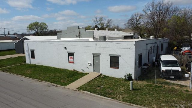 3812 Bennington Avenue, Kansas City, MO 64129