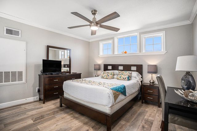 7000 Seawall Boulevard 1036, Galveston, TX 77551