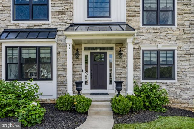 331 CARDINAL CT, East Earl, PA 17519