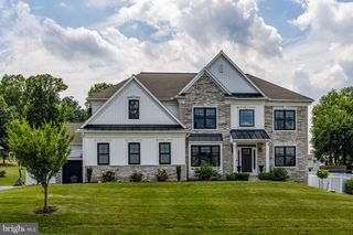 331 CARDINAL CT, East Earl, PA 17519