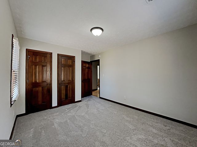 185 Deer Forest Trail, Fayetteville, GA 30214