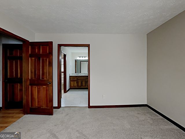 185 Deer Forest Trail, Fayetteville, GA 30214