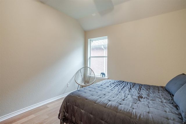720 Date Court, Burleson, TX 76028