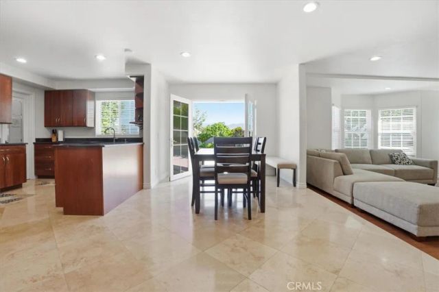 1417 Avenida Entrada, San Dimas, CA 91773