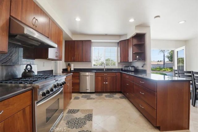 1417 Avenida Entrada, San Dimas, CA 91773