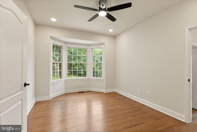 43864 ASHLAWN CT, Ashburn, VA 20147