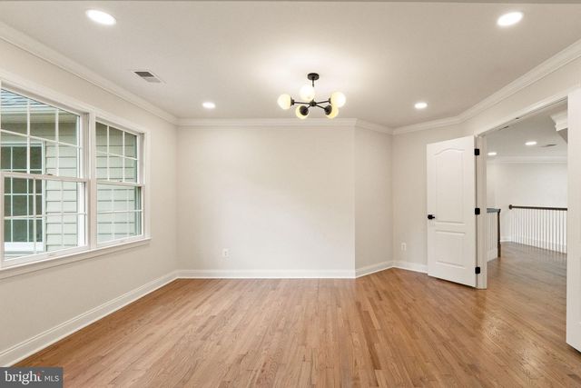 43864 ASHLAWN CT, Ashburn, VA 20147